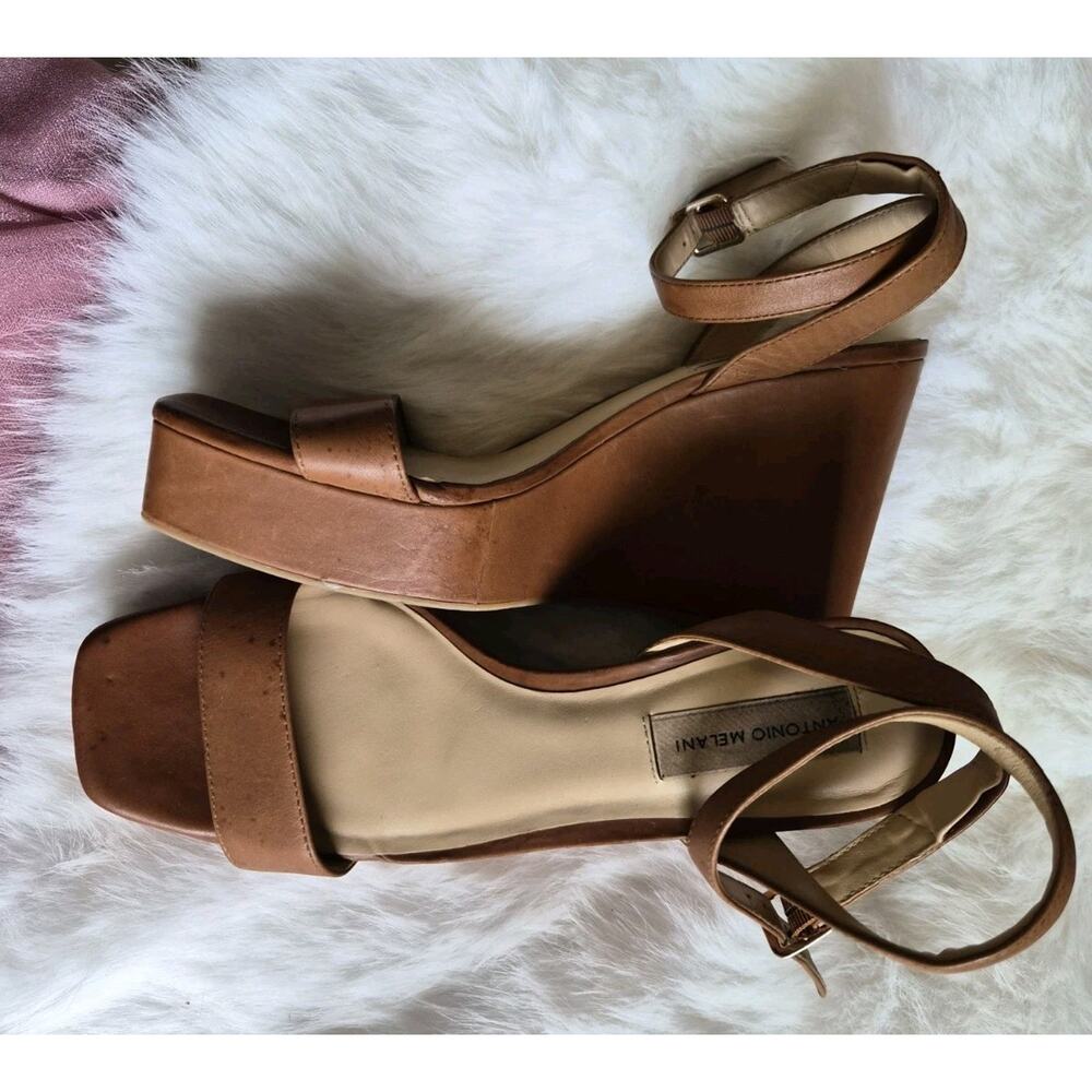 Size 9.5 Women’s Antonio Melani Madelle Wedge Brown Leather Heels Preowned